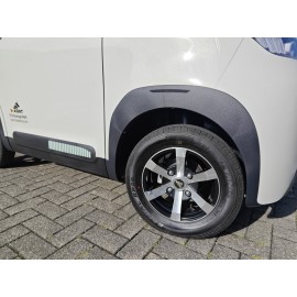 Madat B05 – Elektro-Microauto Weiß mit Lithium-Eisenphosphat-Akku (LiFePO₄), 45 km/h