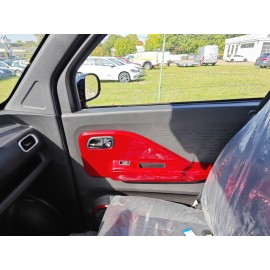 Madat B05 – Rotes Elektro-Microauto mit LiFePO₄-Akku – erhältlich mit 45 km/h oder 25 km/h