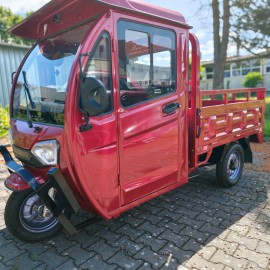 Madat E-Cargo – Elektrisches Cargo-Dreirad mit offener Ladefläche Rot
