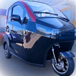 Madat 03 E Kabinenroller Dreirad  45 km/h Option 25km/h Schwarz  Rot 