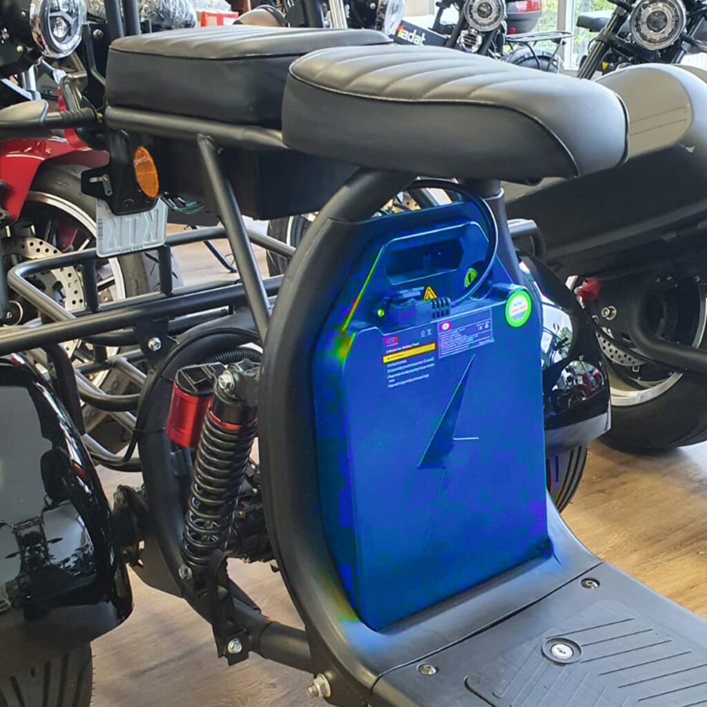 MADAT CP-3 60V 20Ah Akku – Untersitz